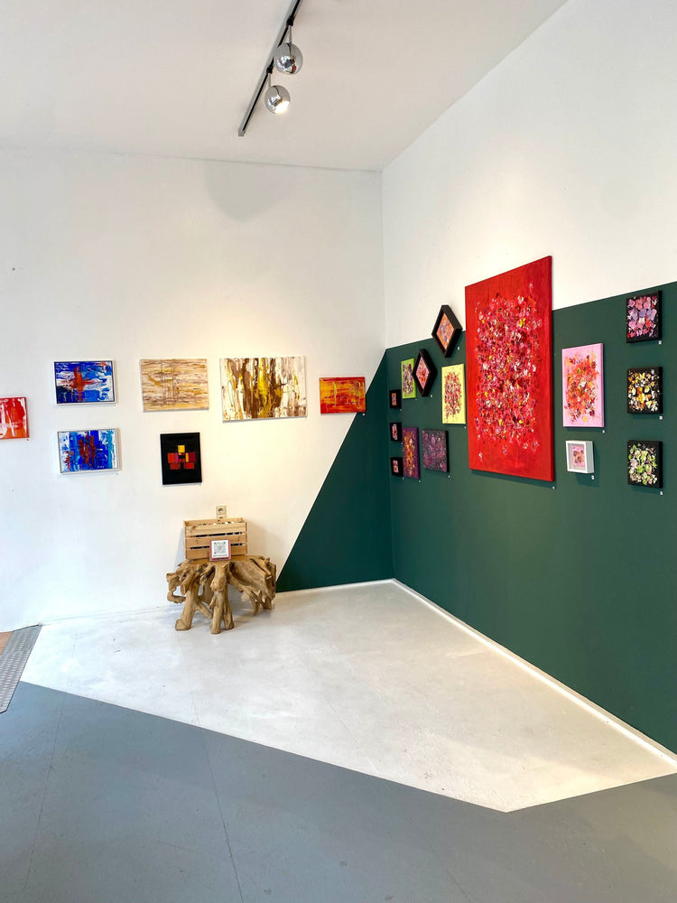 STUDIO BLOOM