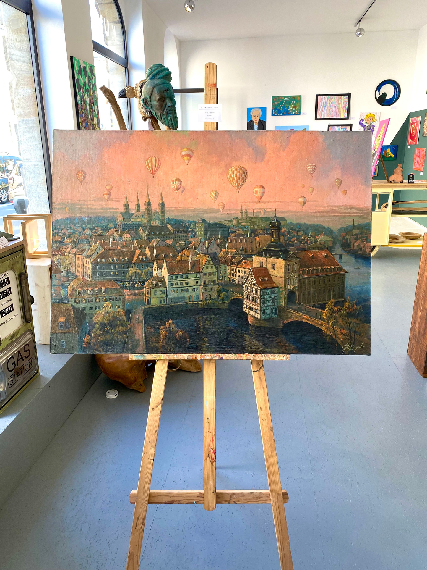 Bamberger Dom und Altes Rathaus Leinwand Gemälde mit Öl gemalt vonm Künstler Pavel Fedorov, surreale Landschaft mit Heißluftballons.